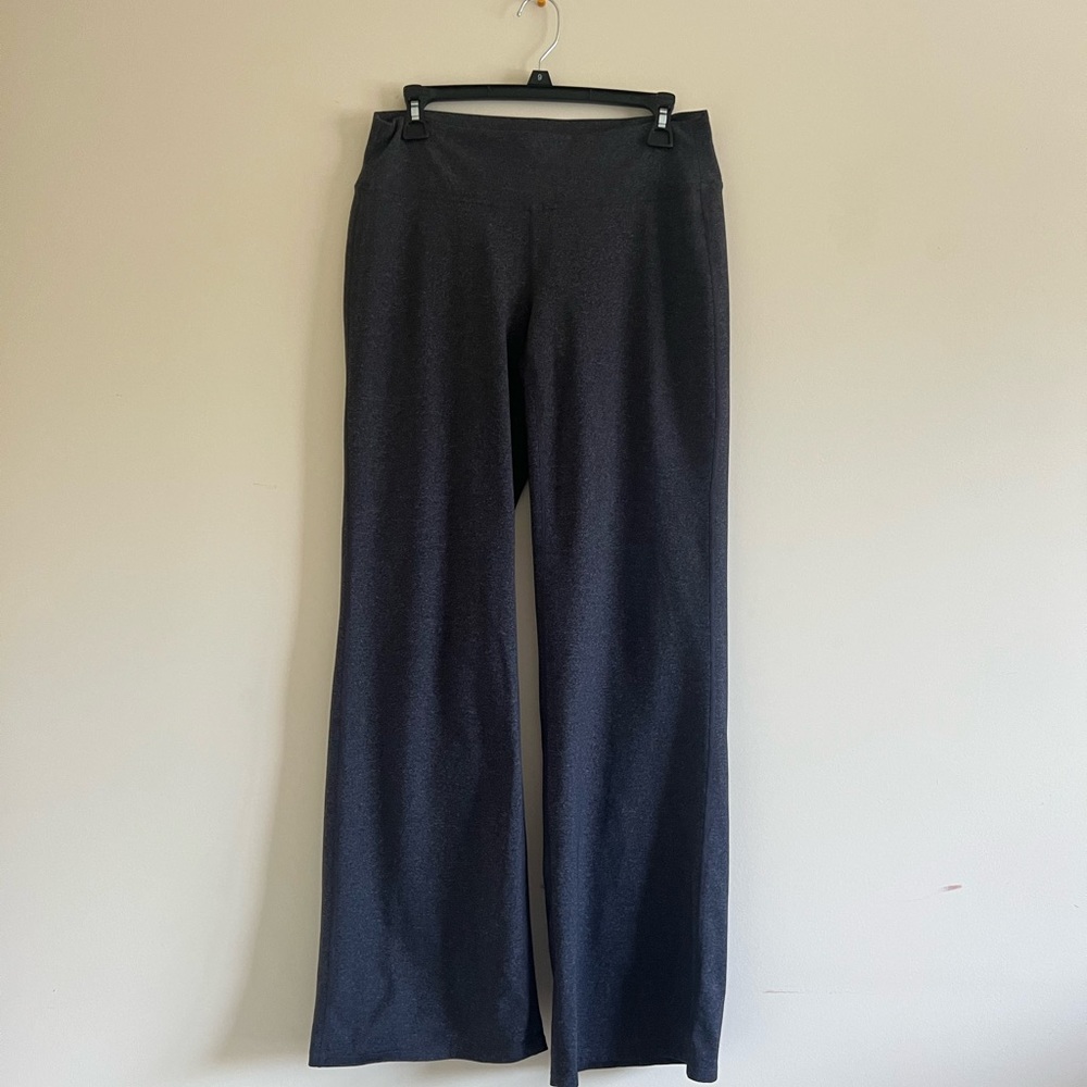 Athleta Fushion wide leg  yoga pants - Picture 2 of 12
